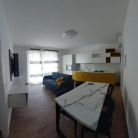 Casa Aurora * 米拉佐